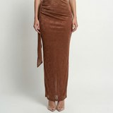 Robe maxi en satin à une épaule – Coupe moulante, détail drapé, soirée formelle