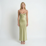 Robe maxi à broderies florales – Sans manches, col rond, élégante pour femme